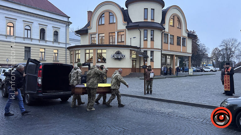 До Коломиї назавжди повернувся Герой Сергій Кобець