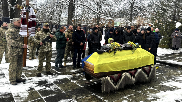 На Верховинщині попрощалися із полеглим Героєм Ігорем Оринчуком