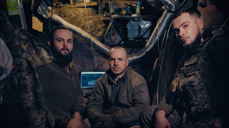 Пілоти FPV-дронів 10 бригади "Едельвейс" показали, як знищують російську техніку