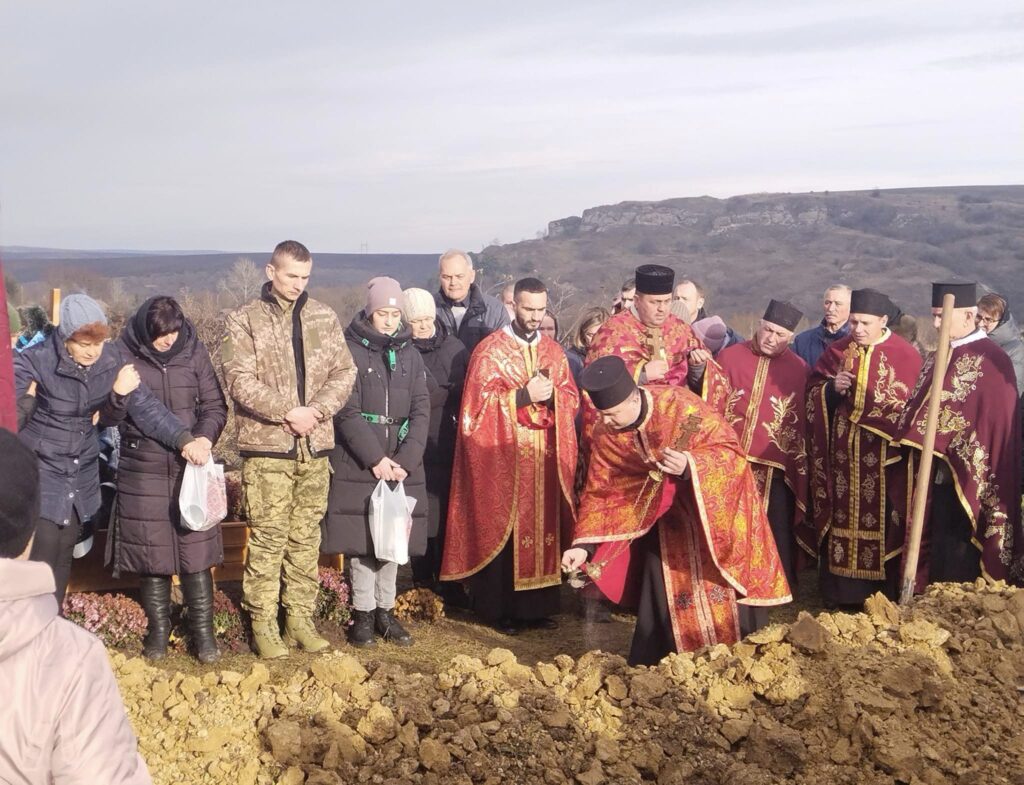 На Івано-Франківщині поховали ветерана війни Михайла Самілу