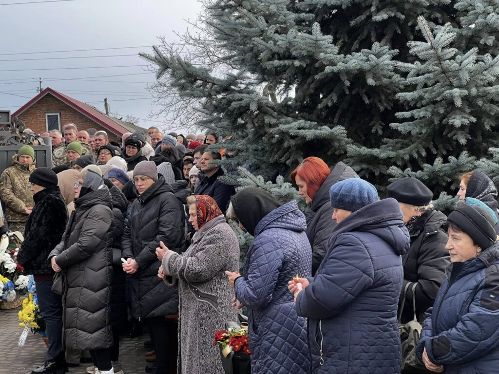 Городенківська громада провела в останню дорогу воїна Цалина Андрія