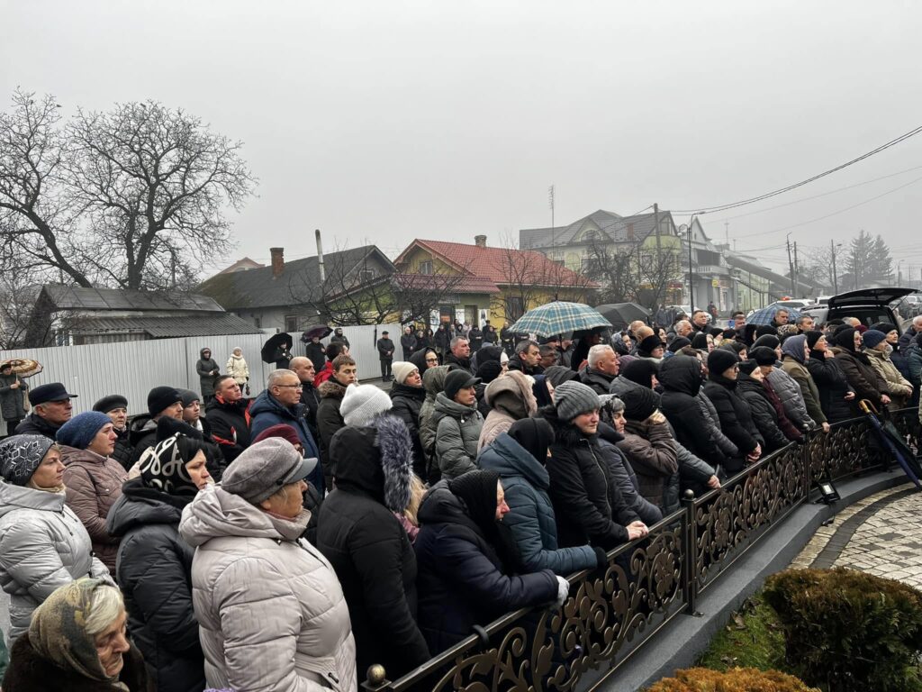 Сьогодні на Городенківщині проведуть в останню путь полеглого героя Володимира Бунька