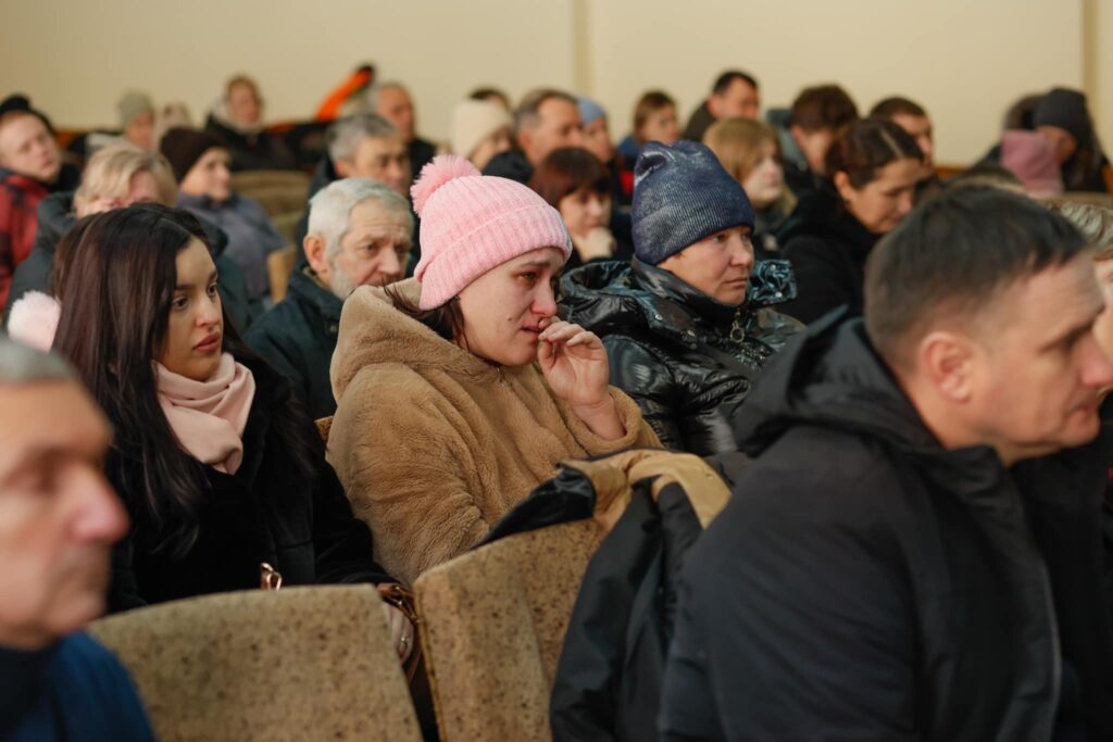 На Косівщині родичам полеглих воїнів передали нагороди ФОТО