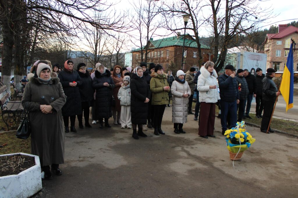 Назавжди 28: Верховинська громада втратила на війні захисника Михайла Семенюка