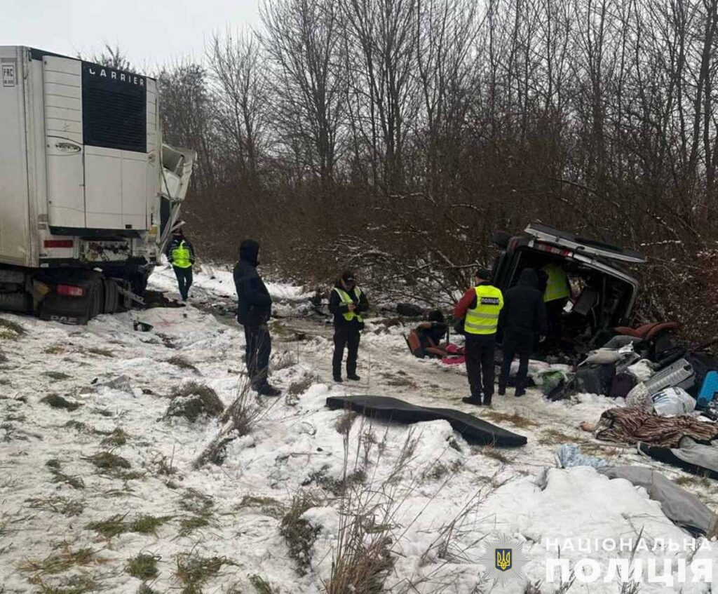 Встановлено винуватця аварії під Львовом, в якій загинули 7 людей ФОТО