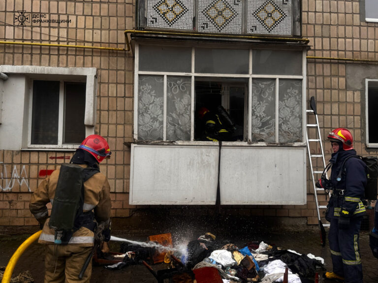 В Івано-Франківську під час пожежі загинули двоє людей