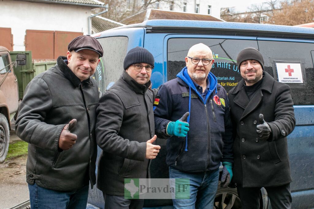 Німецькі партнери передали ІФНТУНГ 10 кВт сонячну електростанцію. ФОТОРЕПОРТАЖ