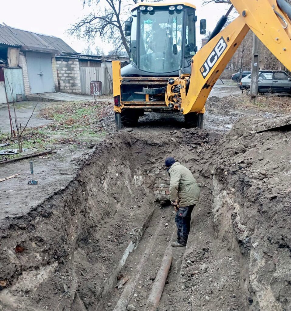 Аварійні бригади з Прикарпаття допомагають у Кривому Розі