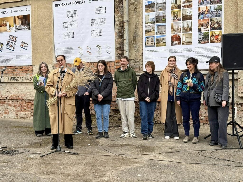 У Калуші колишній дитсадок перетворять у прихисток для переселенців ФОТО