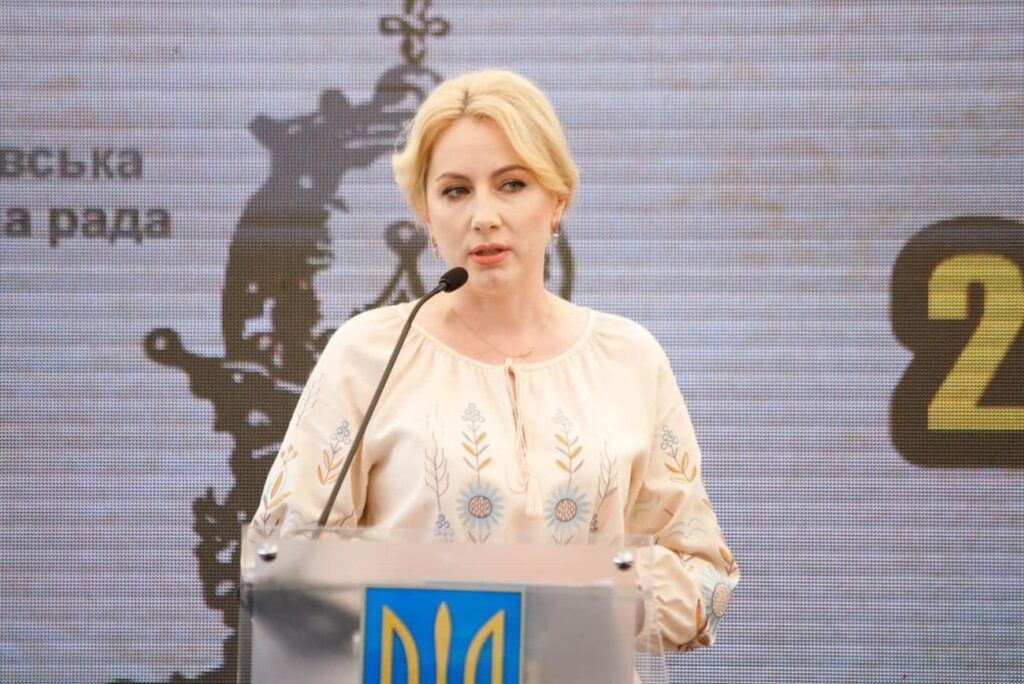 Якими статками володіє очільниця області Світлана Онищук