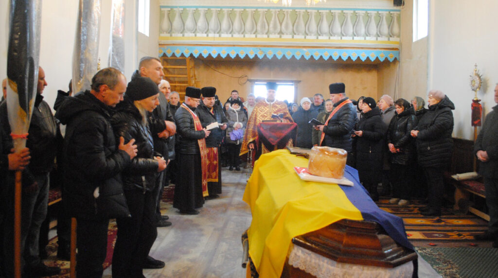 На Богородчанщині провели в останню путь Героя Леоніда Ковтуна ФОТО