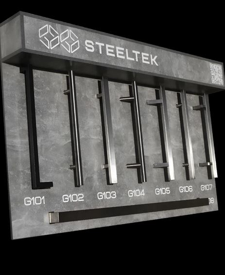 Дисплей Steeltek з різноманітними металевими профілями.