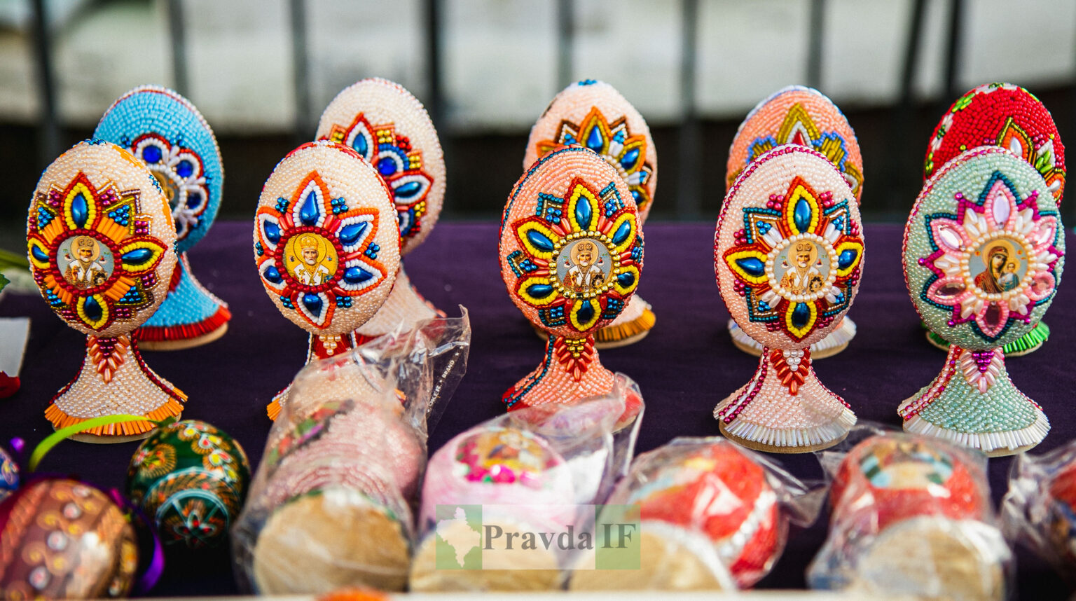 Що можна купити на Великодніх ярмарках у Івано-Франківську ФОТО