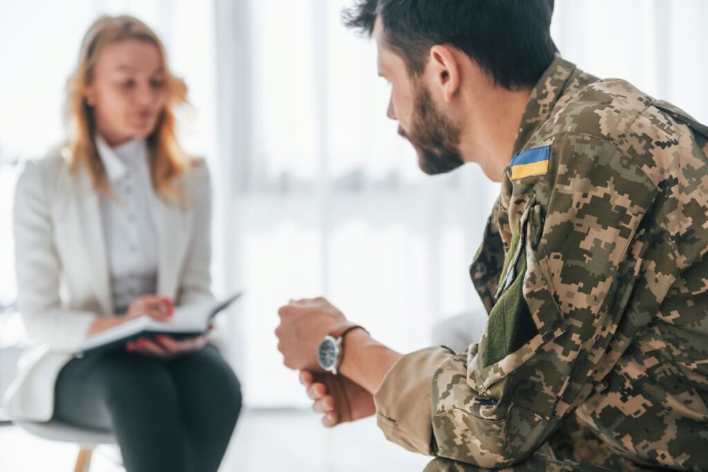 Військовий на консультації з психологом