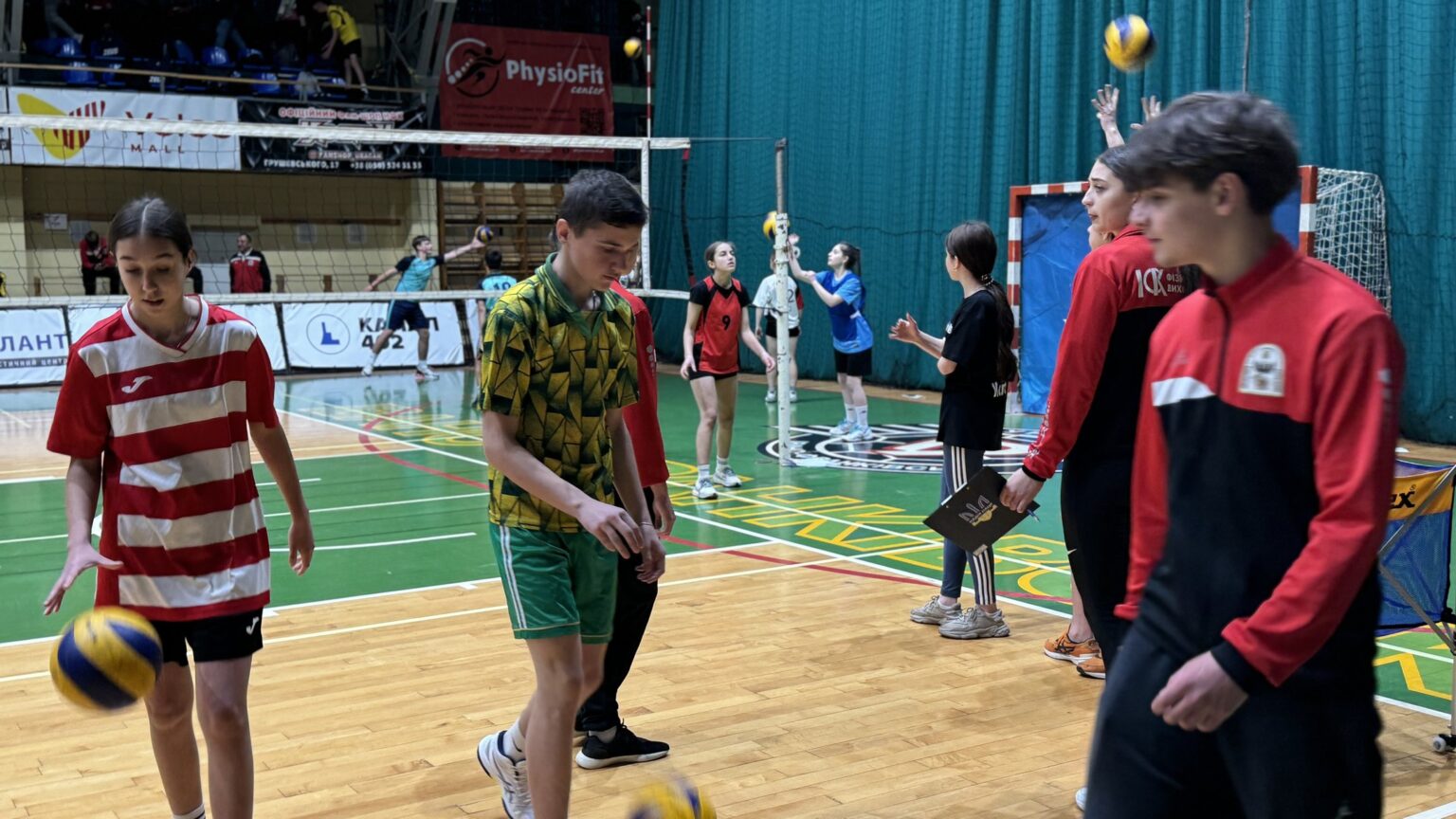 В Івано-Франківську відбувся фінальний турнір серед школярів "Надія нації"