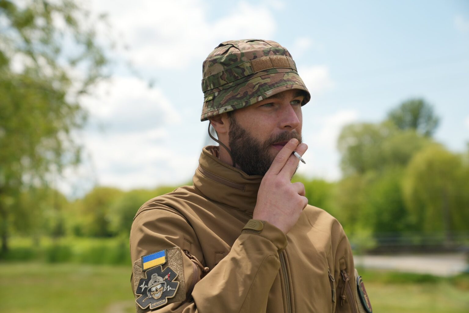 "Мені сказали залізти у яму з "двохсотими". Прикарпатець про погрози розстрілом, зради в полоні та бажання воювати