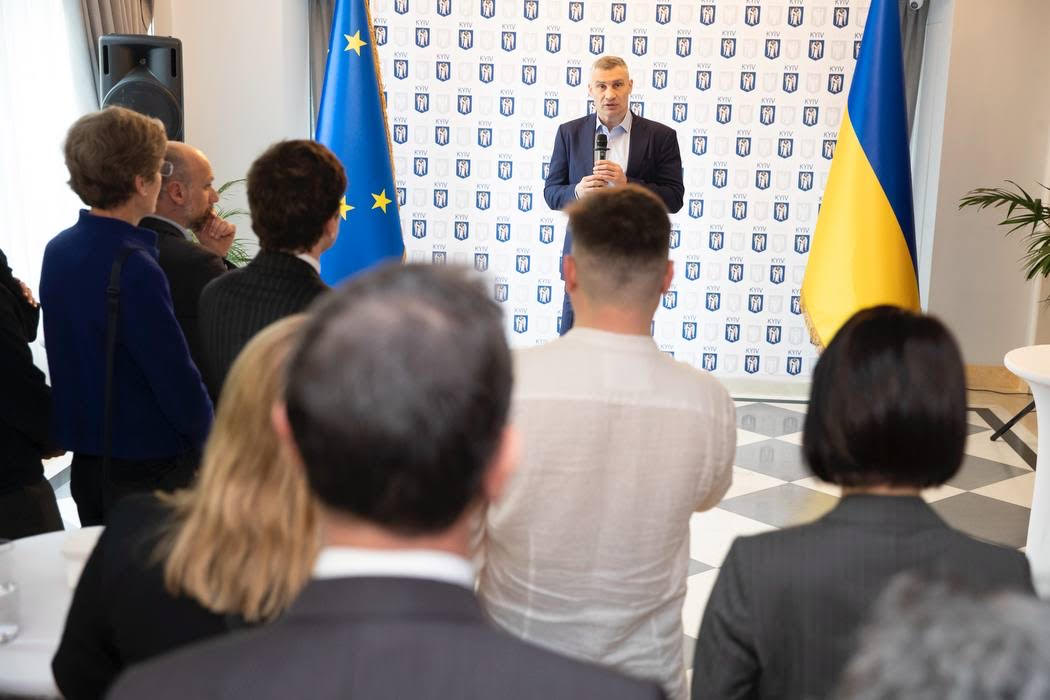 «Україна – це Європа. Наш шлях незворотній», - з нагоди Дня Європи Віталій Кличко зустрівся з послами та дипломатами