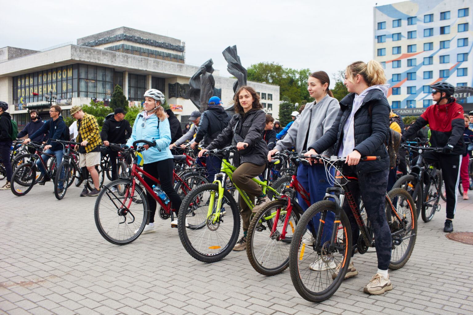 У Івано-Франківську відбувся благодійний велопробіг ФОТОРЕПОРТАЖ