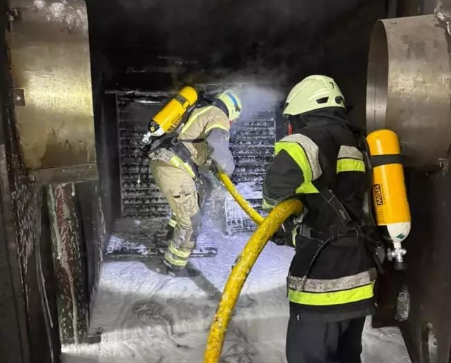 На Прикарпатті горіло підприємство. ФОТО