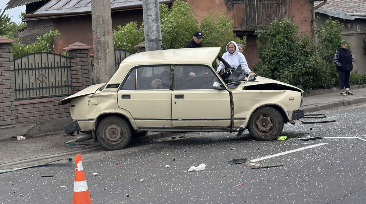У Івано-Франківську на Незалежності трапилася ДТП ФОТО