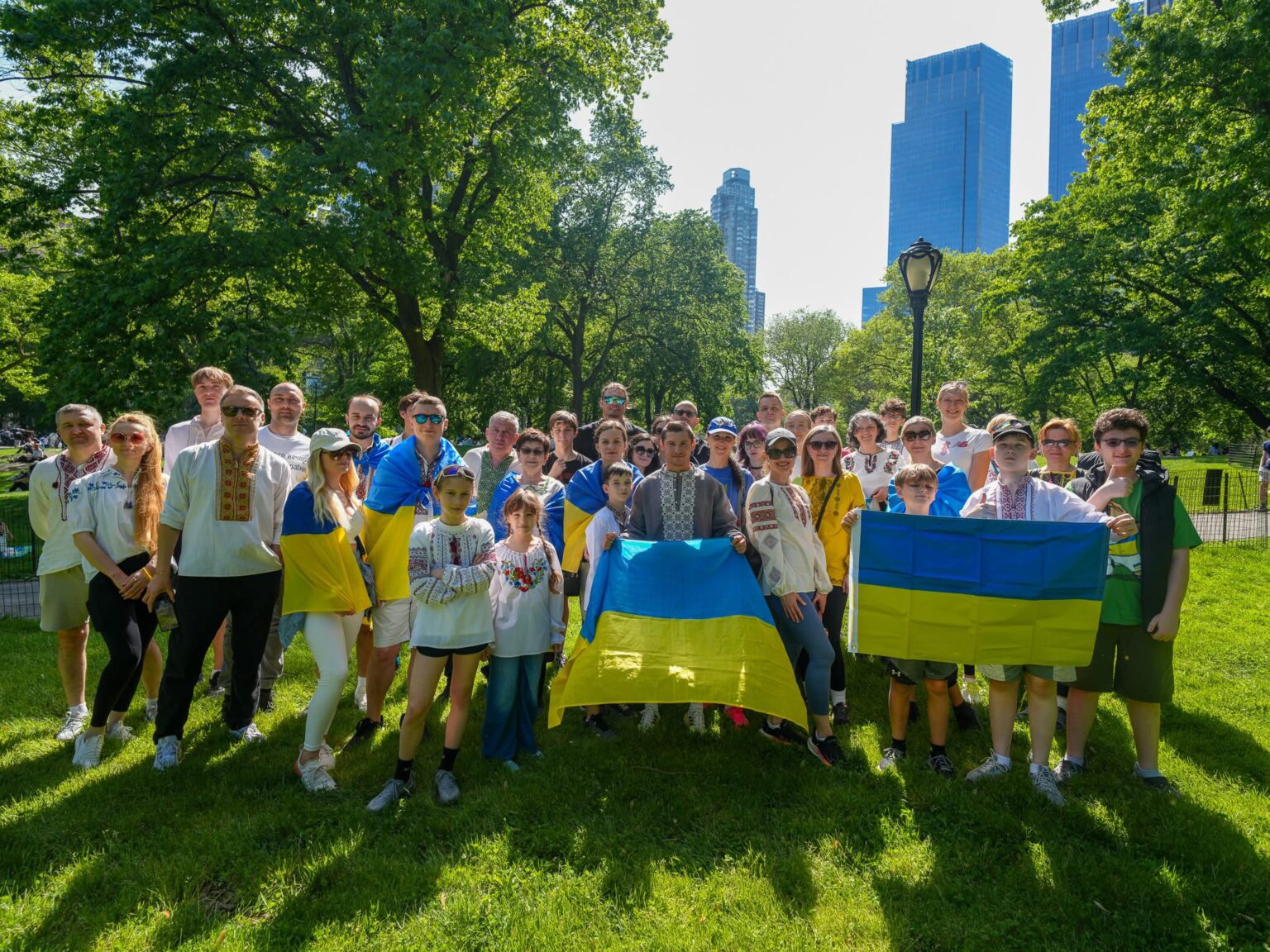Прикарпатець організував “Забіг у вишиванках” в центрі Нью-Йорка. ФОТО