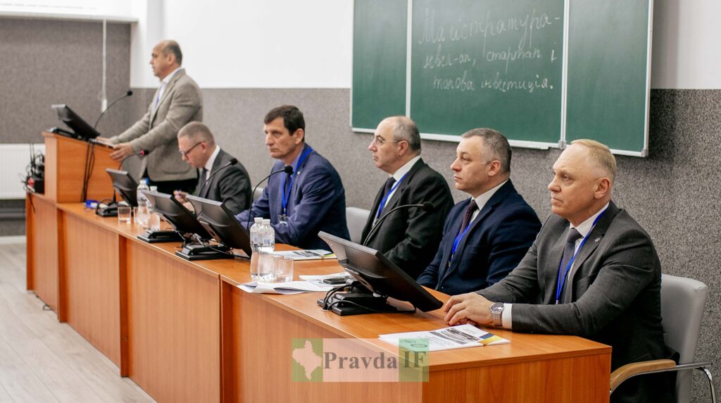 У Прикарпатському університеті стартувала Міжнародна конференція на політичні теми ФОТО