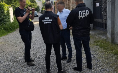 ДБР викрило колишнього начальника ДСНС Івано-Франківщини на незаконній вирубці лісу вартістю понад 7 млн грн