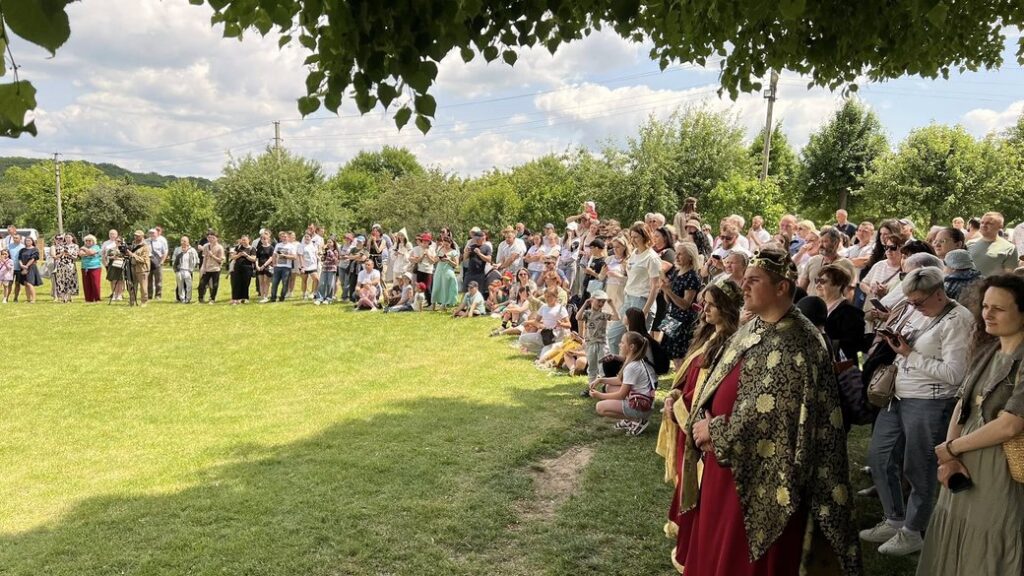 Як у Крилосі відбувається фестиваль "Ремісничий двір давнього Галича". ФОТО