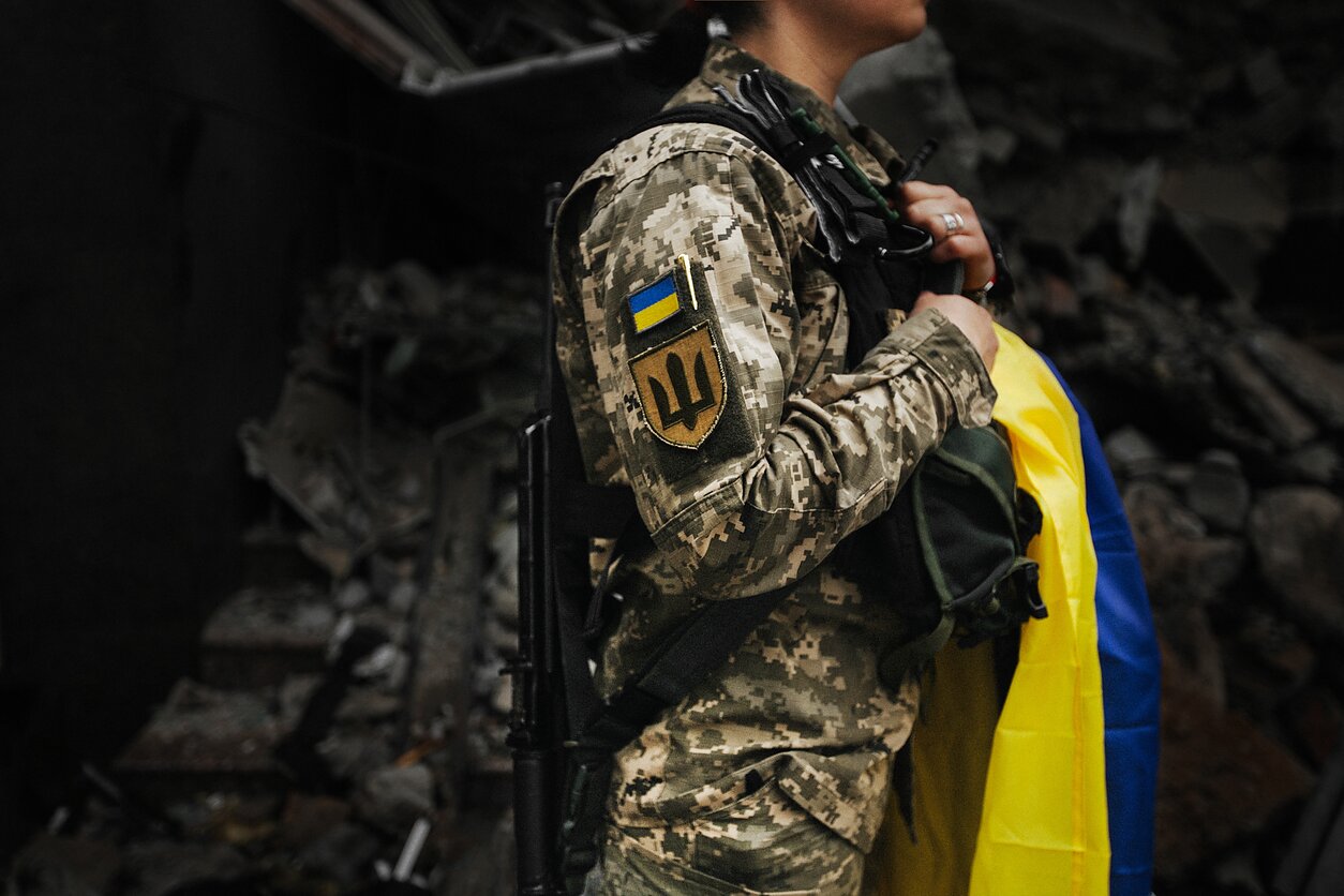 Сьогодні в Івано-Франківську проведуть в останню путь полеглого офіцера Олега Дядюру