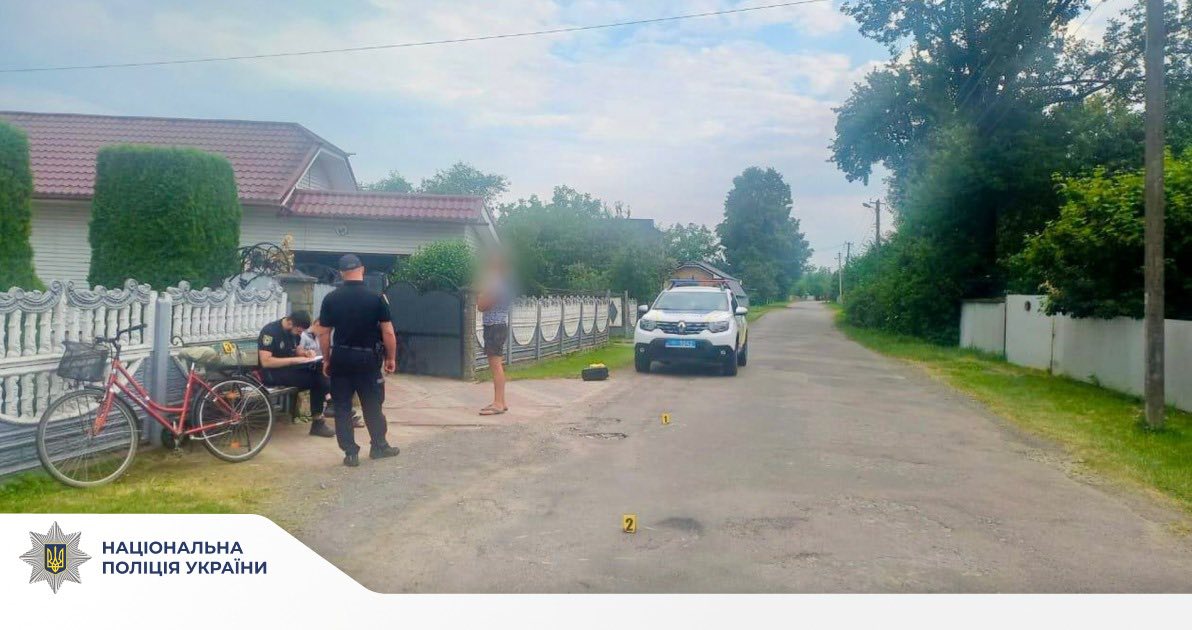 На Коломийщині водій збив велосипедистку та втік. ФОТО