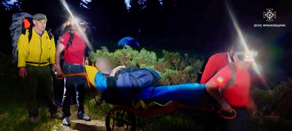 У Карпатах травмувався турист