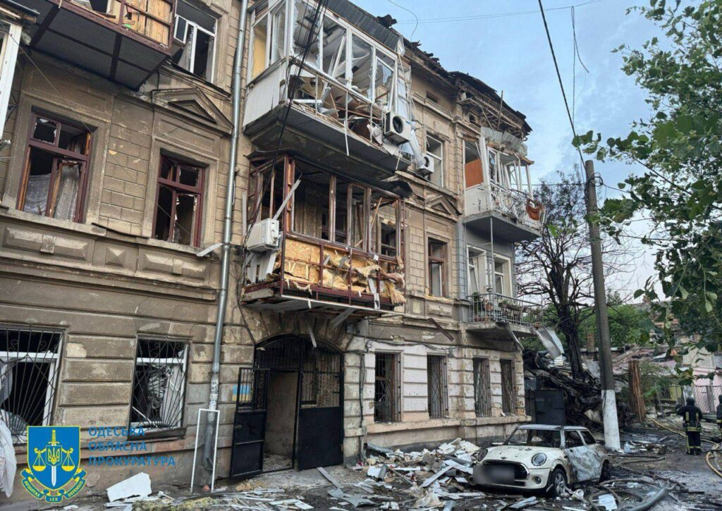 Основний напрямок — Київ: росіяни запустили по Україні сім ракет та понад 300 БПЛА