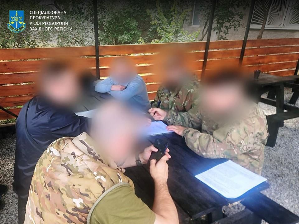 Оголошено підозру зловмисникам, котрі побили військового "Азову" в Івано-Франківську