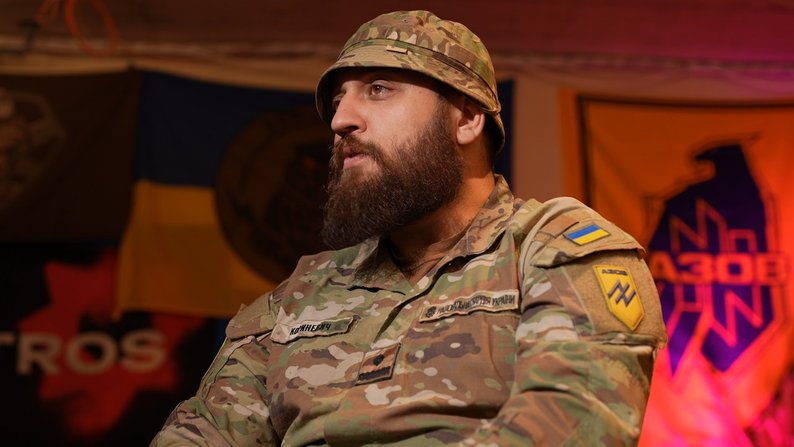 Перехожі не дали зробити все до кінця: військовий Кориневич прокоментував напад на себе
