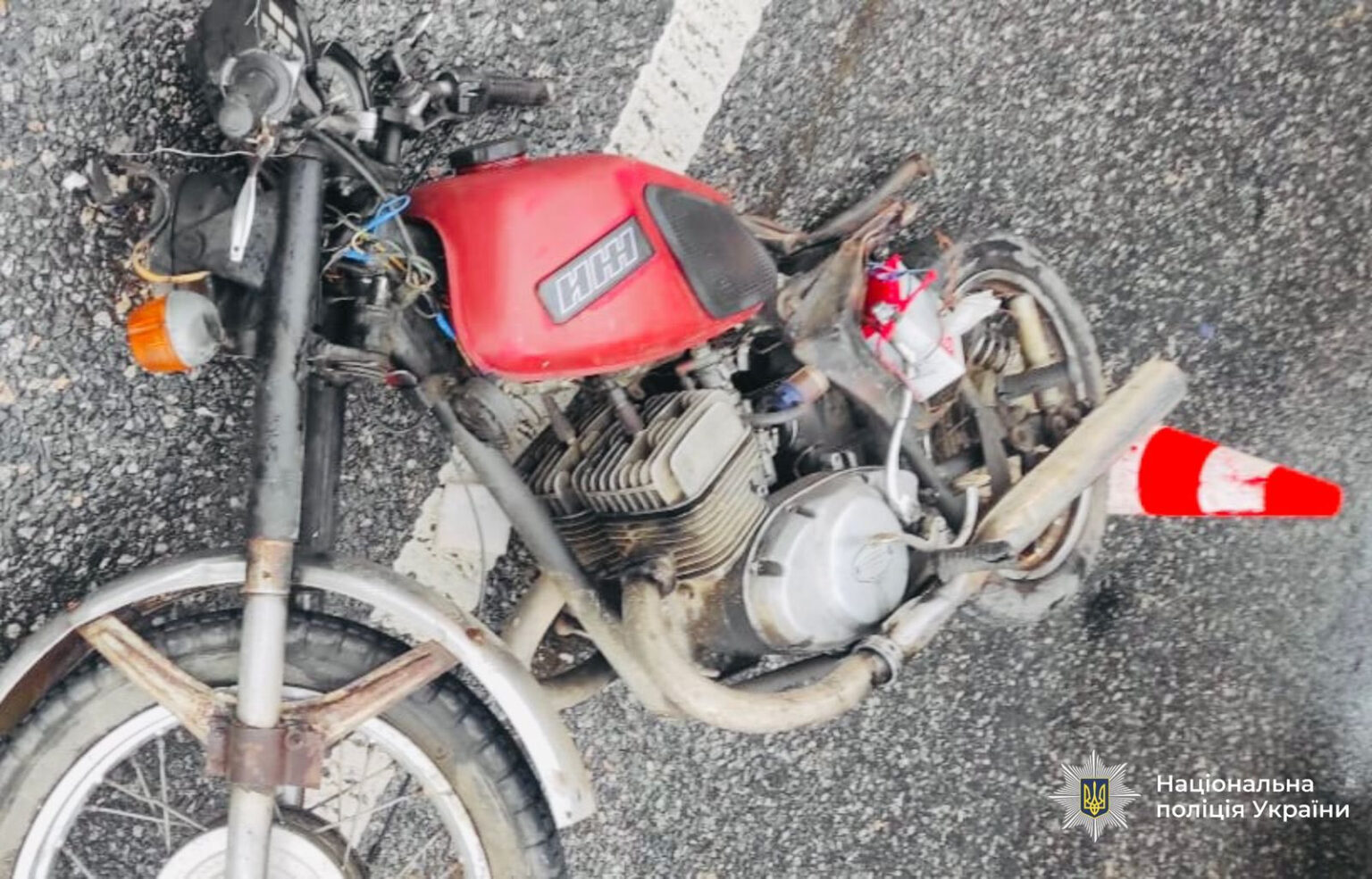 Водій мотоцикла виїхав на зустрічну смугу: деталі смертельної аварії у Делятині. ФОТО