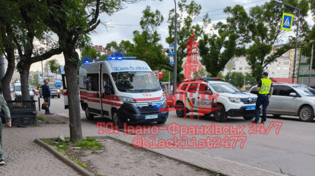 У Івано-Франківську водій збив жінку: Потерпілу госпіталізували