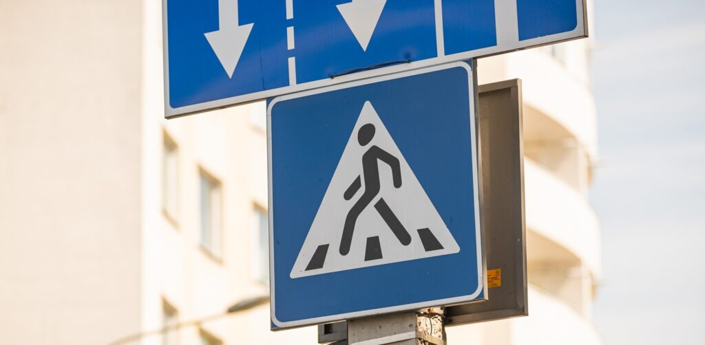 Цьогоріч на Прикарпатті 254 пішоходів оштрафували за порушення ПДР