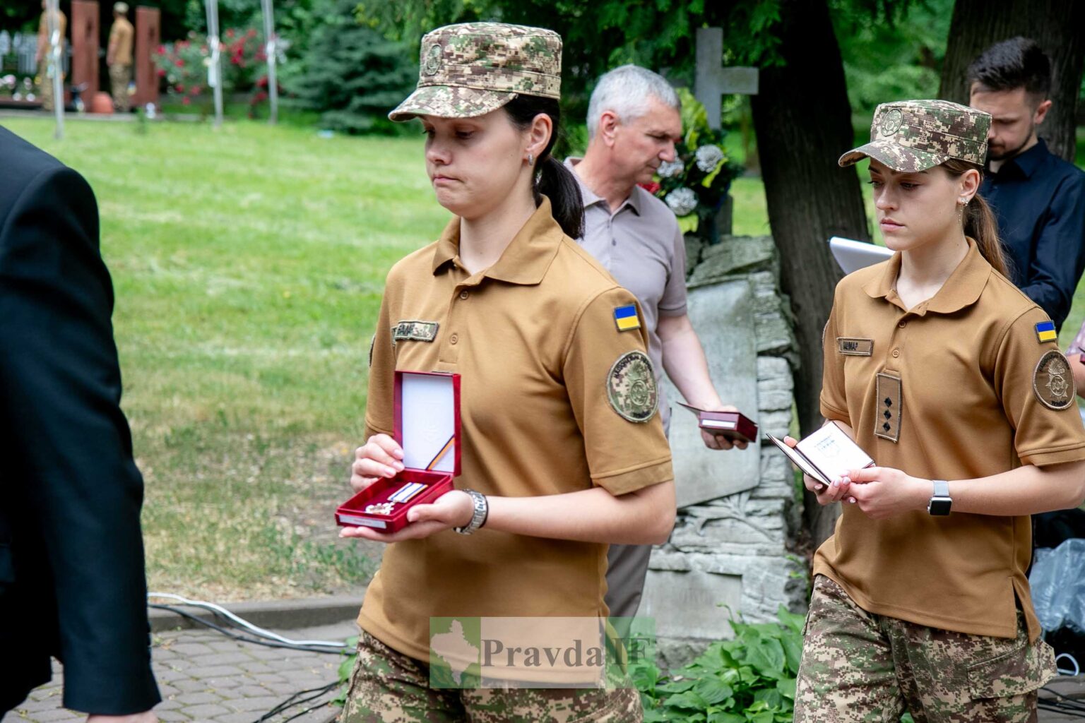 Дзвін Пам’яті пролунав: у Франківську вшанували полеглих Героїв. ФОТО