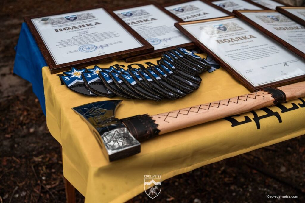 Черговий курс добровольців 10 ОГШБр за контрактом «18–24» вирушив на виконання бойових завдань