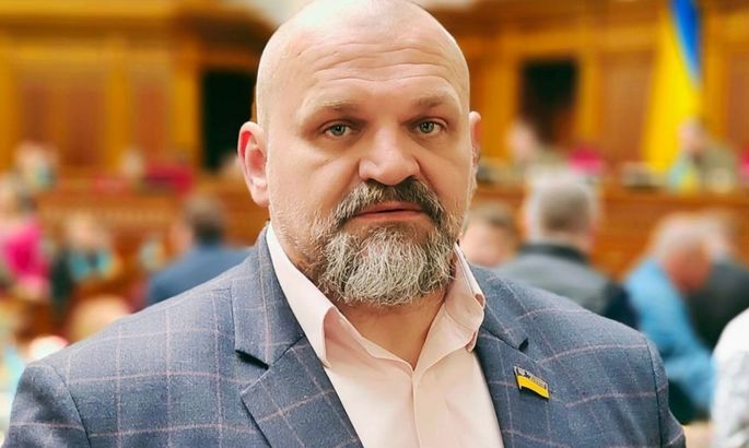 Одіозний прикарпатський нардеп Вірастюк пояснив, чому він підтримав скандальний прокурупційний законопроект 12414