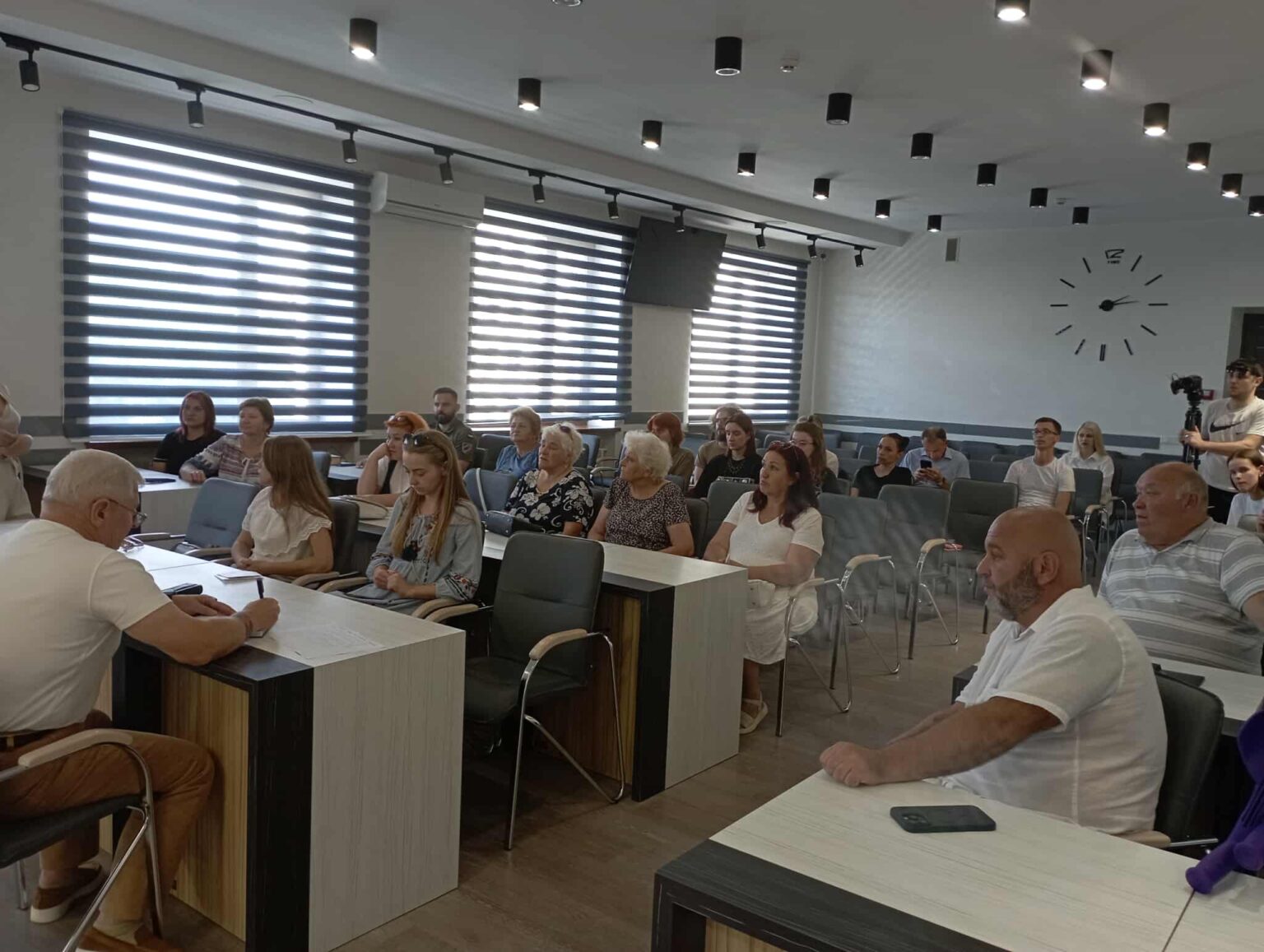 Чи зупиняються франківці о 9.00 на хвилину мовчання