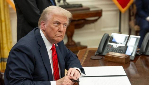 Трамп планує вперше надати Україні пакет озброєнь за президентськими повноваженнями, - Reuters