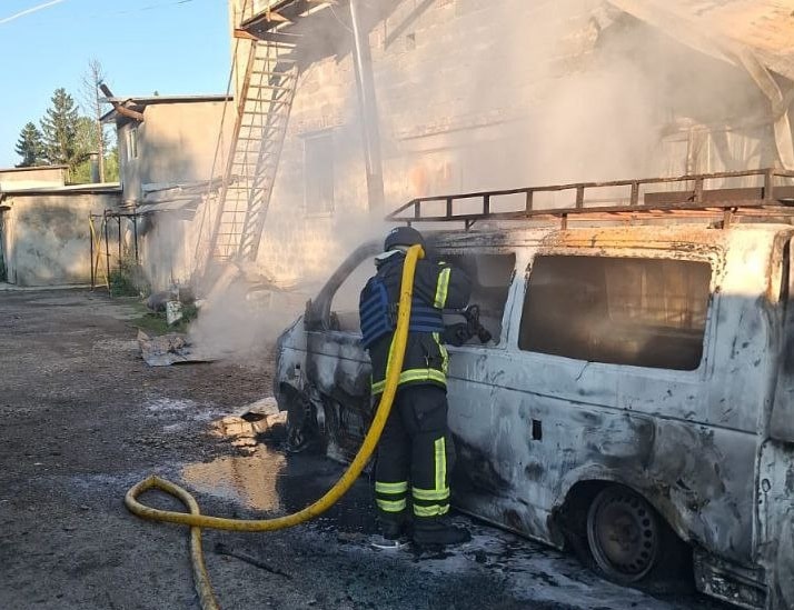 На Франківщині внаслідок російського обстрілу постраждали чотири людини, серед них — дитина. ФОТО