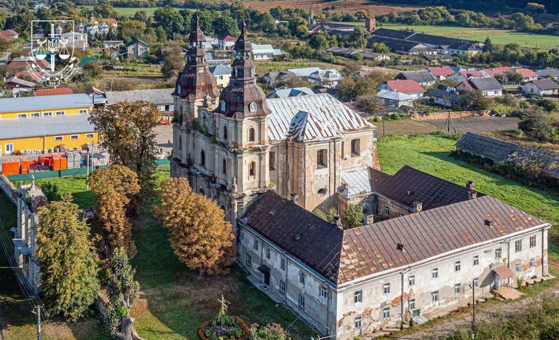 Прокуратура вимагає зберегти історичну спадщину в селищі Гвіздець