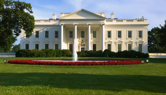 Фасад Білого дому, Вашингтон, США