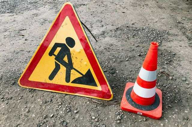 В Івано-Франківську перекриють дворовий проїзд на вулиці Миколайчука