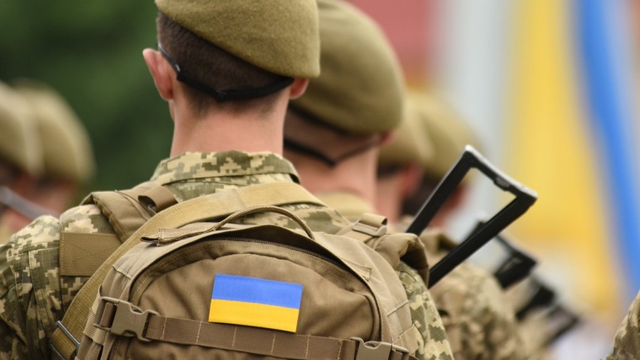 Майже 400 працівників виконкому і комунальних підприємств Івано-Франківська воюють у лавах української армії