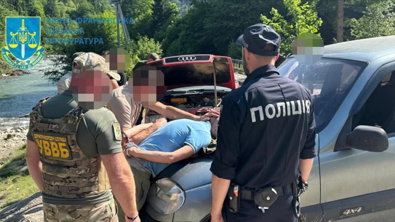 Чергова схема для «ухилянтів»: на Прикарпатті судитимуть переправника