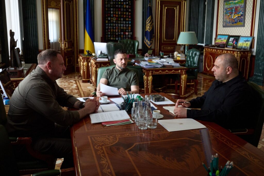 Є домовленість з Росією про обмін 1200 людей, - Зеленський