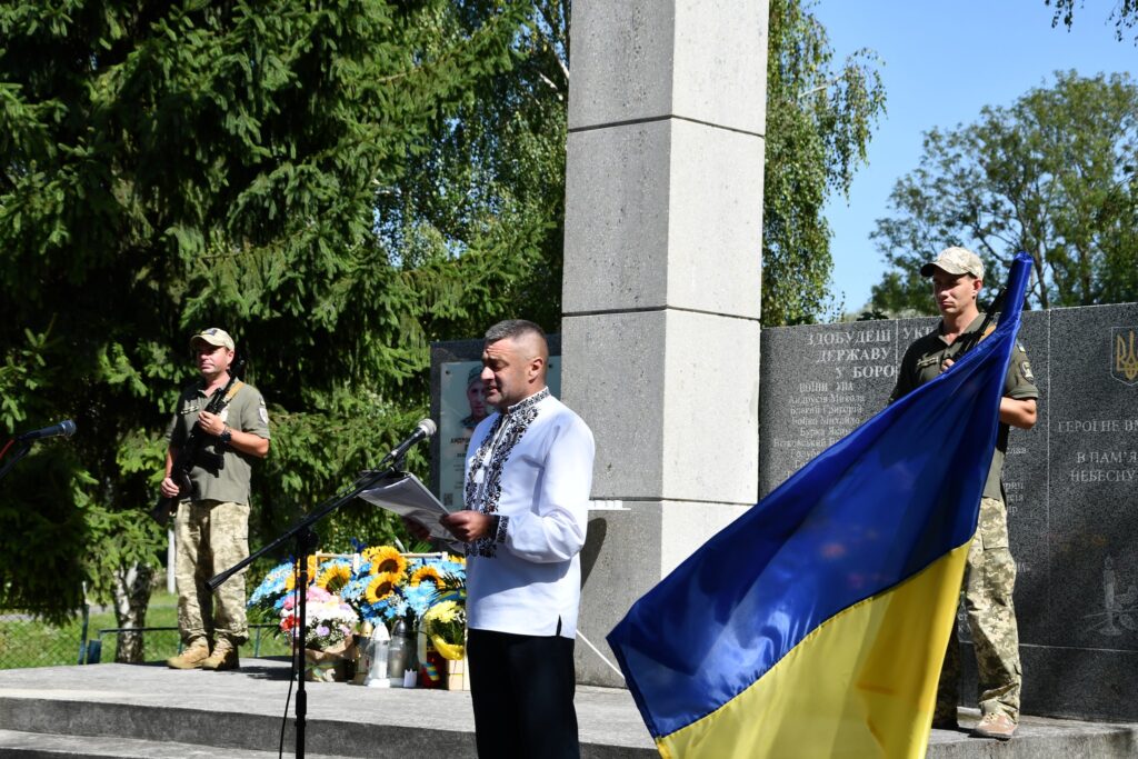 На Рогатинщині відкрили меморіальні дошки полеглим воїнам Андрію Герулі та Володимиру Пилипіву ФОТО